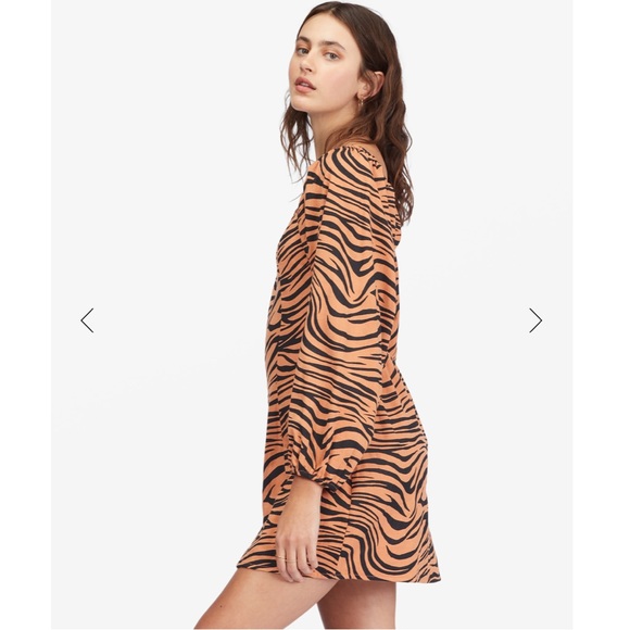 NWT Billabong Feeling Flirty Mini Dress - Picture 4 of 8